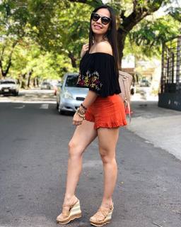 Melissa Quiñonez feet photo 17