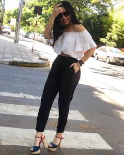 Melissa Quiñonez feet photo 16