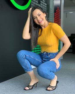 Melissa Quiñonez feet photo 4