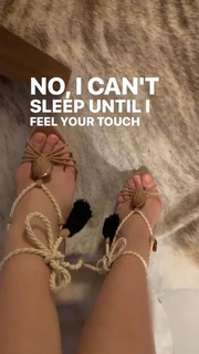 Melissa Quiñonez feet photo 15