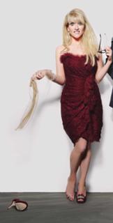Melissa Rauch feet photo thumbnail