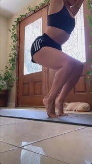 Melissa Robles feet photo 11