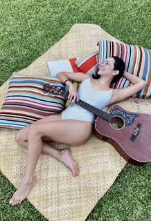 Melissa Robles feet photo 18