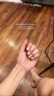 Melissa Robles feet photo 2