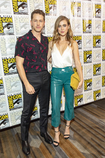 Melissa Roxburgh feet photo thumbnail