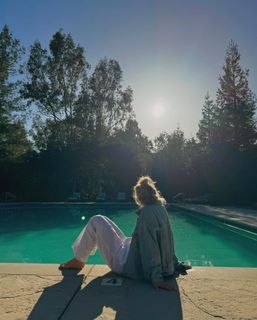 Melissa Roxburgh feet photo 15