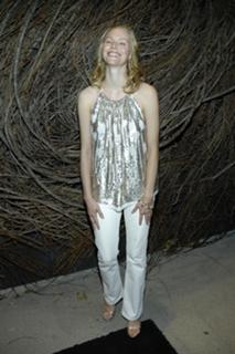 Melissa Sagemiller feet photo 2