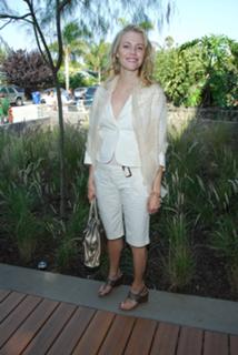 Melissa Sagemiller feet photo 17