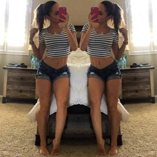 Melissa Santos feet photo 6