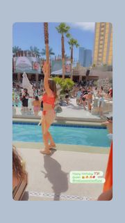 Melissa Santos feet photo 9