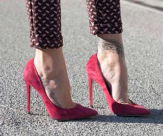 Melissa Satta feet photo thumbnail
