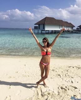 Melissa Satta feet photo thumbnail