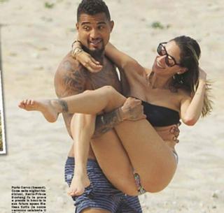 Melissa Satta feet photo thumbnail