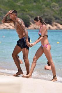 Melissa Satta feet photo thumbnail