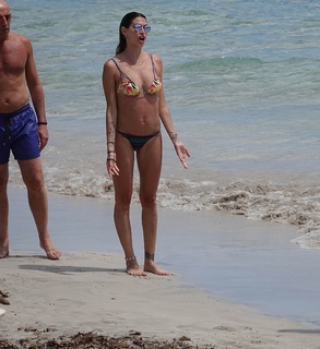 Melissa Satta feet photo thumbnail