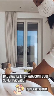 Melissa Satta feet photo thumbnail