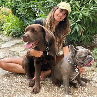 Melissa Satta feet photo thumbnail