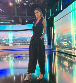 Melissa Satta feet photo thumbnail