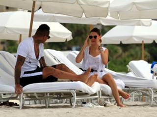 Melissa Satta feet photo thumbnail