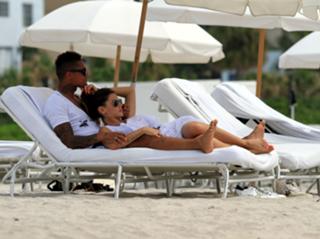 Melissa Satta feet photo thumbnail