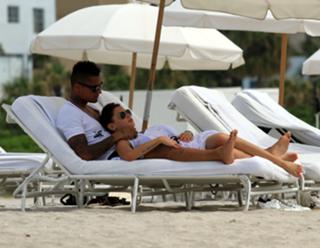 Melissa Satta feet photo thumbnail