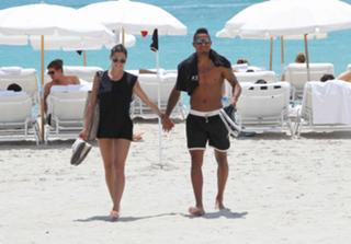 Melissa Satta feet photo thumbnail