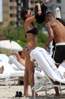 Melissa Satta feet photo thumbnail