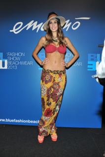 Melissa Satta feet photo thumbnail