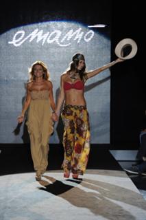 Melissa Satta feet photo thumbnail
