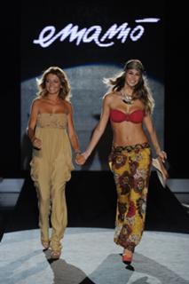 Melissa Satta feet photo thumbnail
