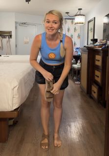 Melissa Suffield feet photo 5