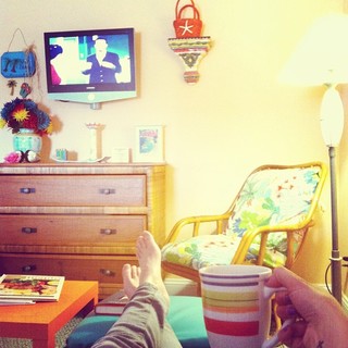 Melissa Villaseñor feet photo thumbnail