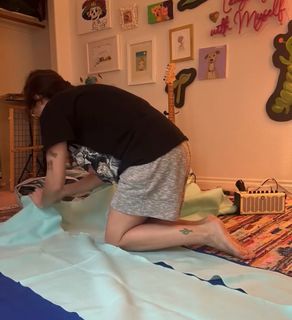 Melissa Villaseñor feet photo thumbnail