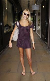 Melissa Walton feet photo 3