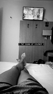 Melita Toniolo feet photo thumbnail