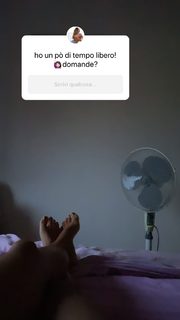 Melita Toniolo feet photo thumbnail