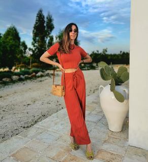 Melita Toniolo feet photo thumbnail