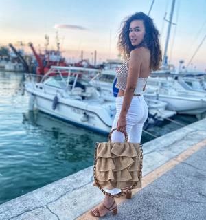 Melita Toniolo feet photo thumbnail
