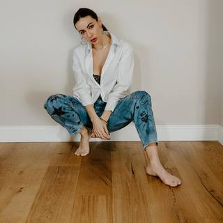 Melita Toniolo feet photo thumbnail