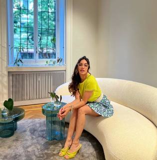 Melita Toniolo feet photo thumbnail