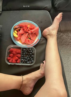 Melita Toniolo feet photo thumbnail