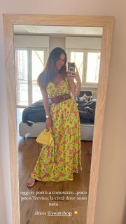 Melita Toniolo feet photo thumbnail