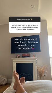 Melita Toniolo feet photo thumbnail