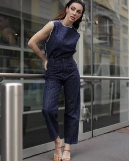 Melita Toniolo feet photo thumbnail