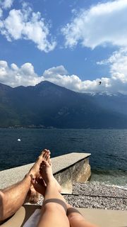 Melita Toniolo feet photo thumbnail