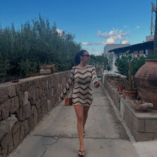 Melita Toniolo feet photo thumbnail