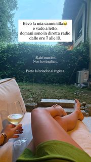 Melita Toniolo feet photo 8
