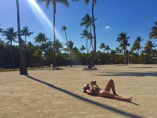 Melody feet photo thumbnail