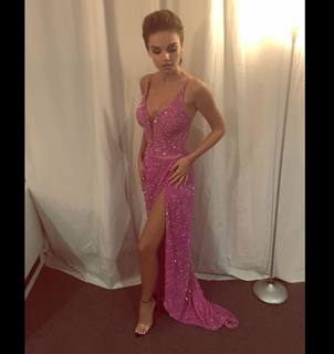 Melody feet photo thumbnail