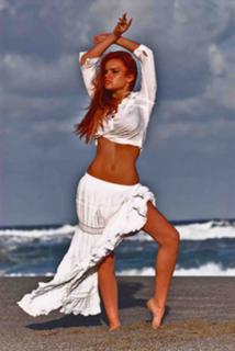 Melody feet photo thumbnail